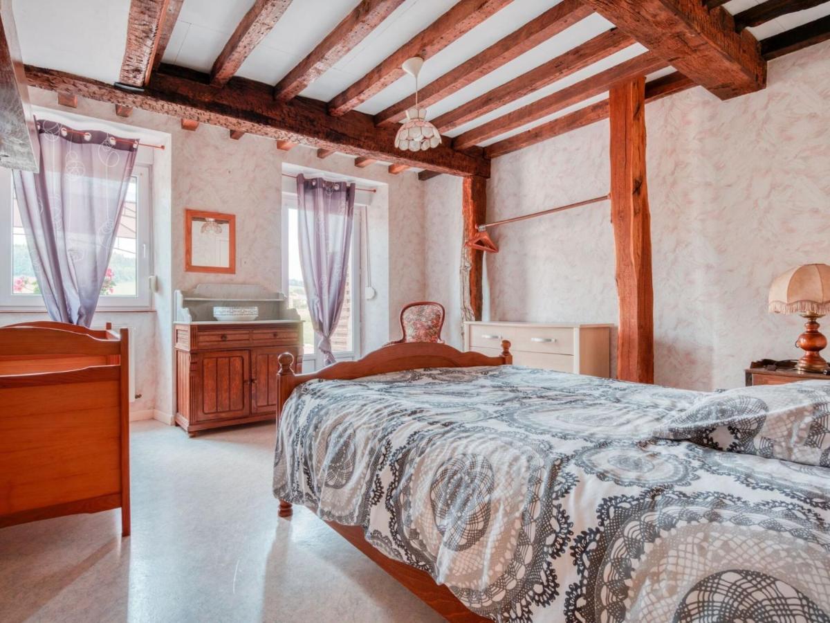 Authentic Cottage In Nouart Near Forest Exterior photo