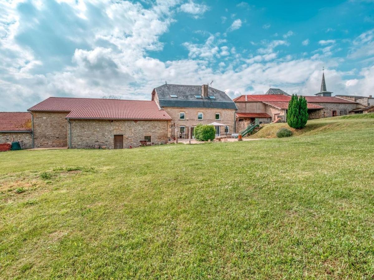 Authentic Cottage In Nouart Near Forest Exterior photo